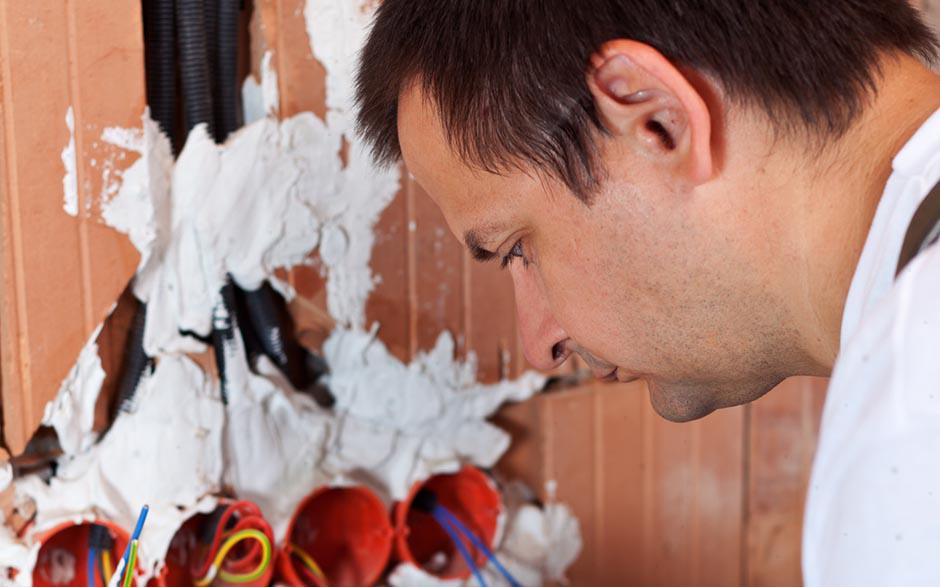 besoin d'un électricien Cesson